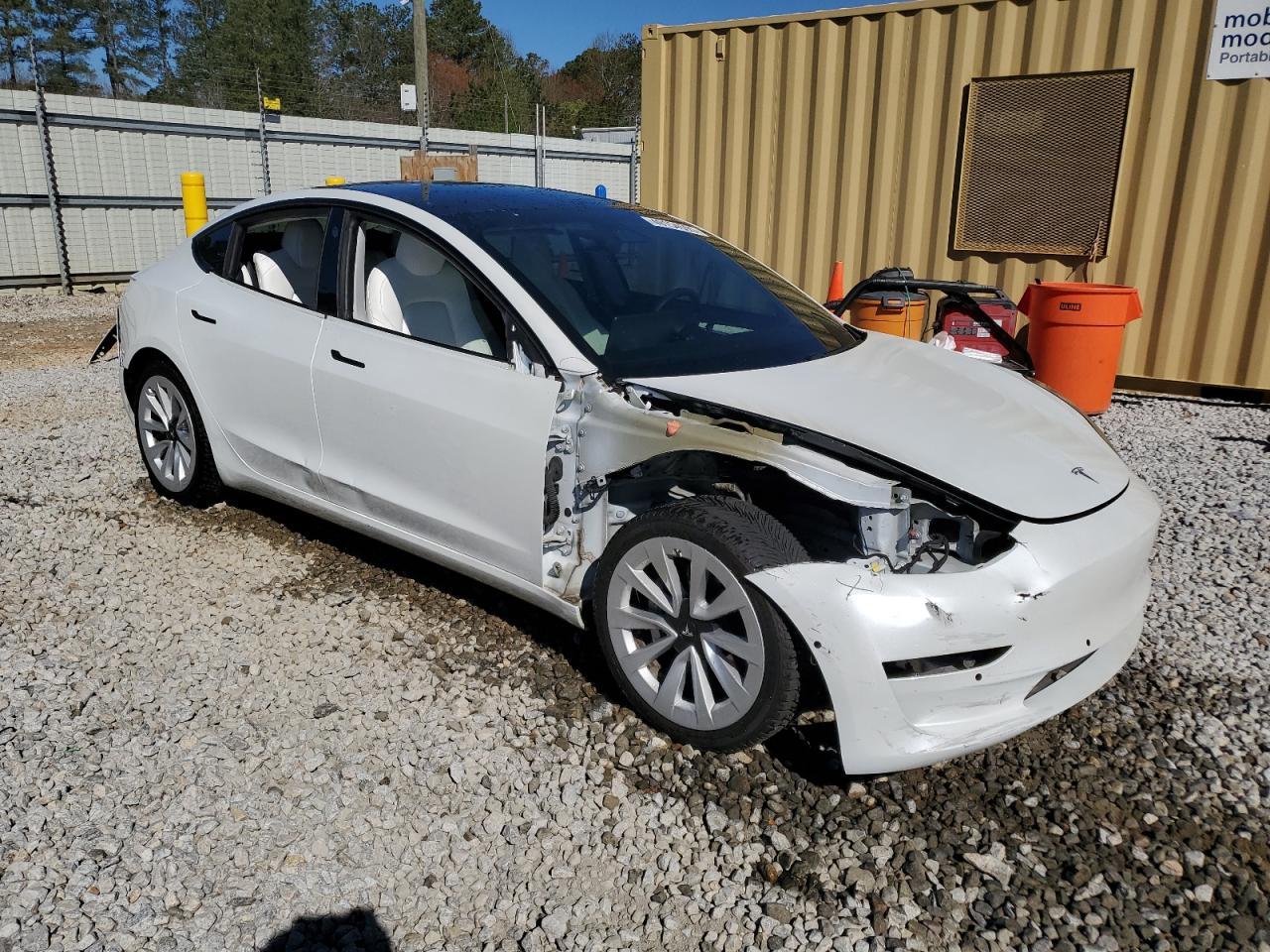 2021 TESLA MODEL 3 - Фото 4