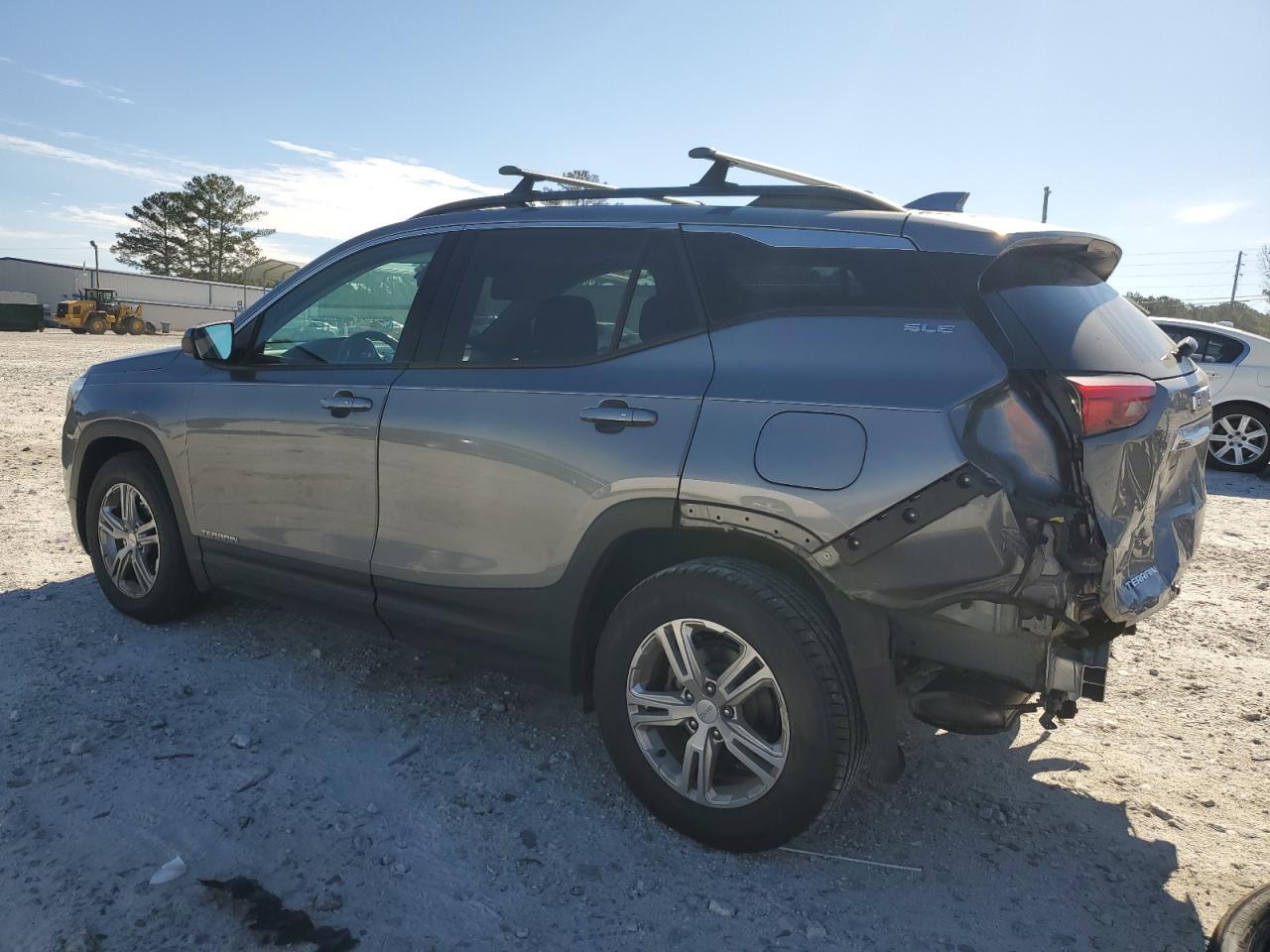 2018 GMC TERRAIN SL - Image 2