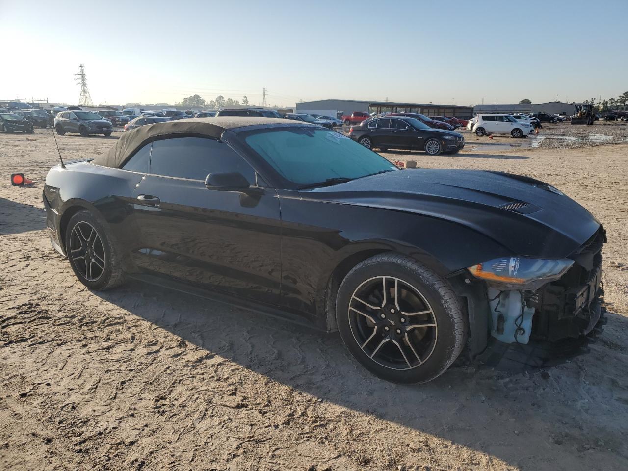 2018 FORD MUSTANG - Image 4