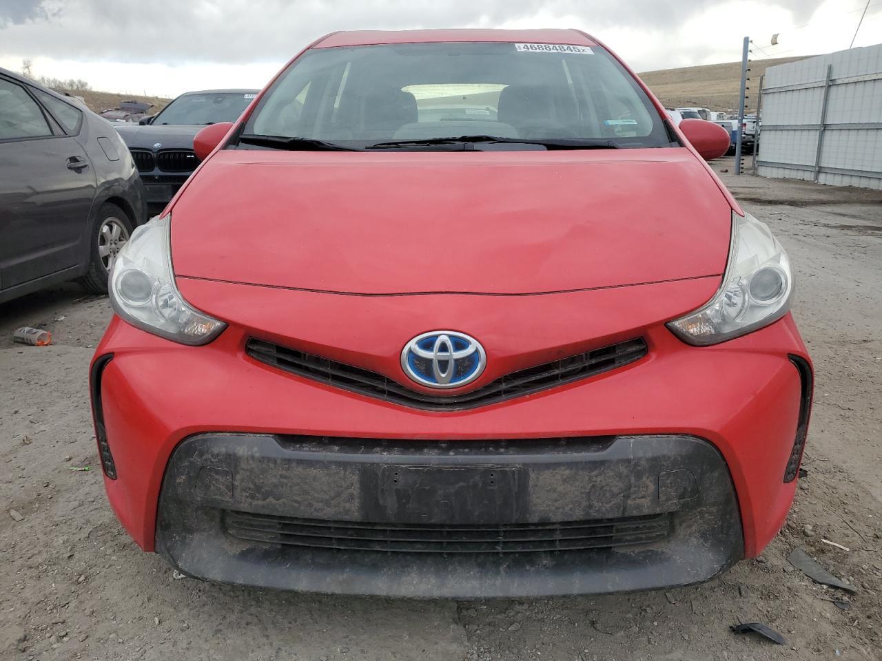 2015 TOYOTA PRIUS V - Фото 5