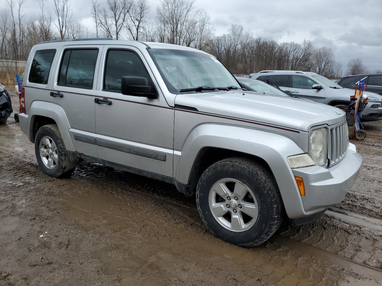 2012 JEEP LIBERTY SP - Image 4