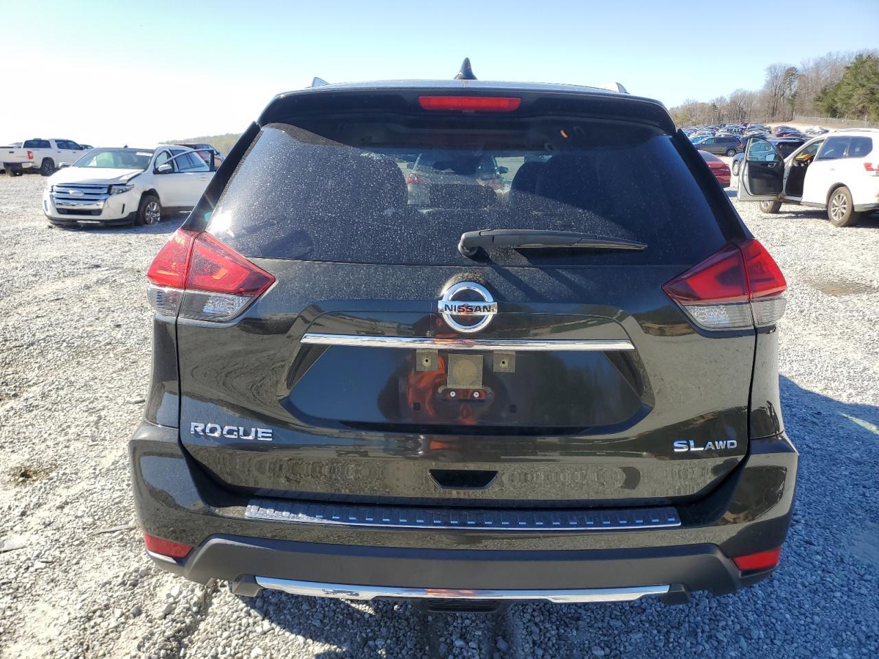 2017 NISSAN ROGUE S - Фото 6