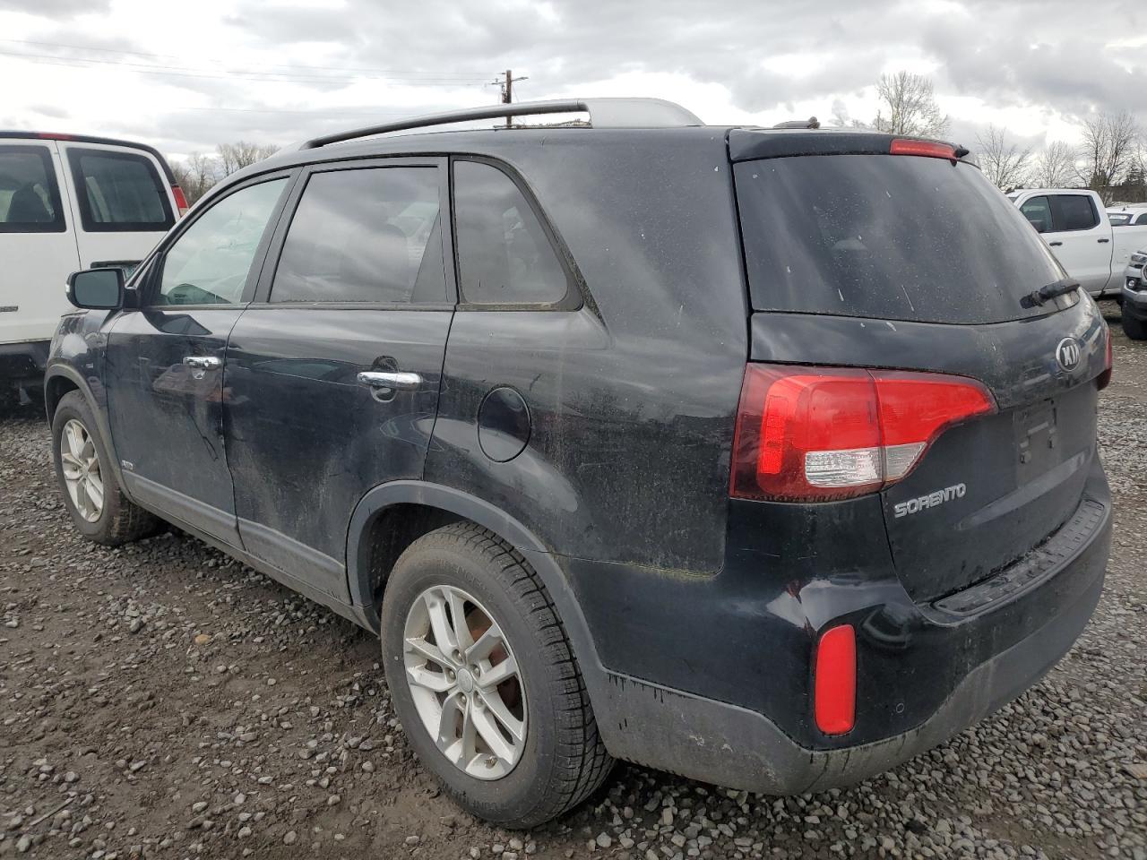 2014 KIA SORENTO LX - Image 2