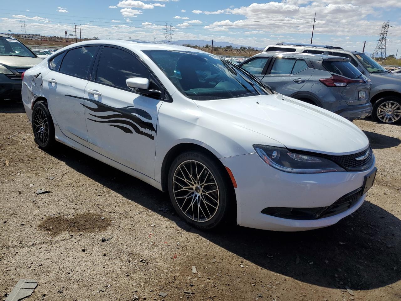2015 CHRYSLER 200 S - Image 4