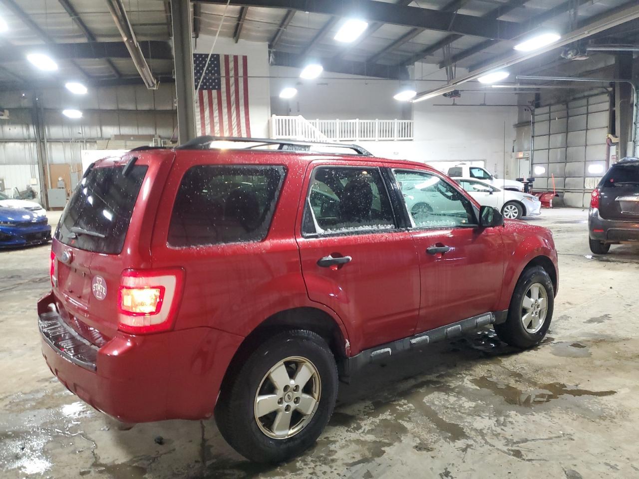 2012 FORD ESCAPE XLT - Фото 3