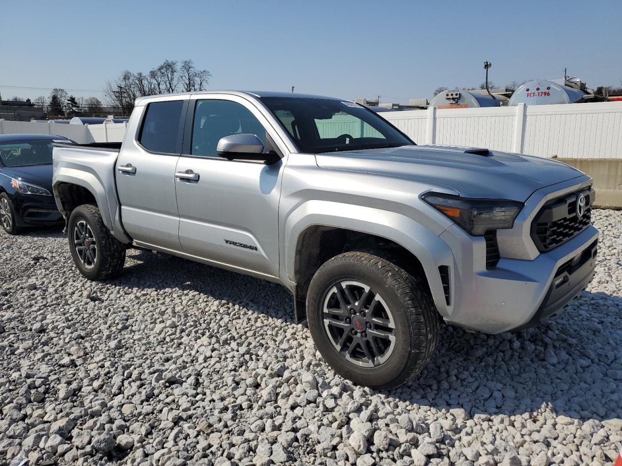 2024 TOYOTA TACOMA DOU - Image 4