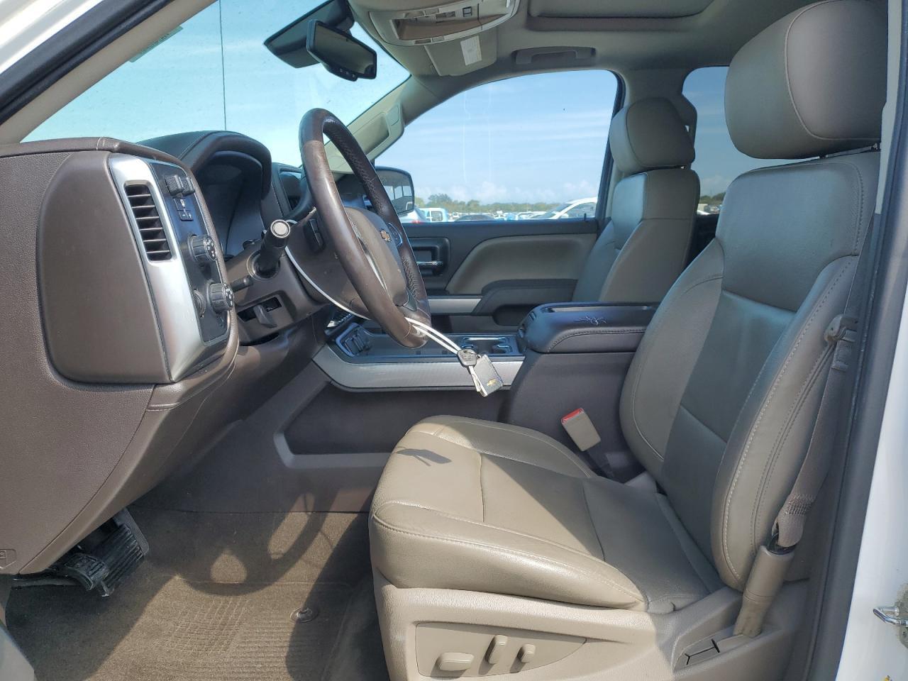 2015 CHEVROLET SILVERADO - Image 7
