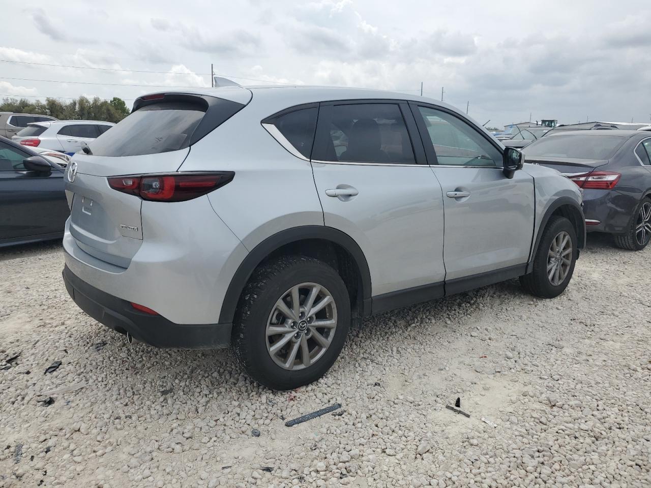 2023 MAZDA CX-5 PREFE - Image 3