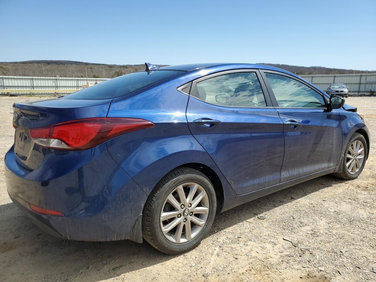 2015 HYUNDAI ELANTRA SE - Фото 3