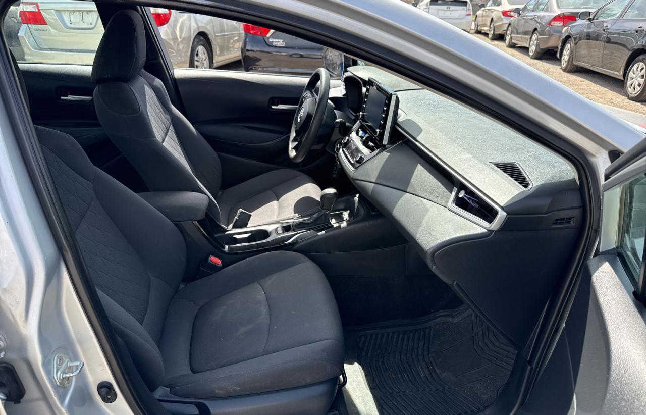 2020 TOYOTA COROLLA LE - Фото 5