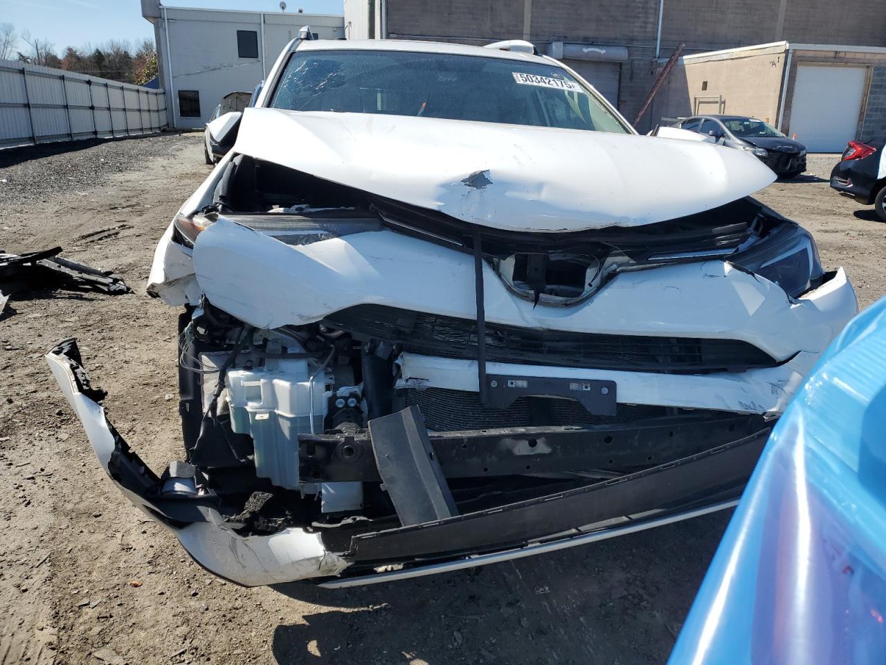 2016 TOYOTA RAV4 XLE - Фото 5