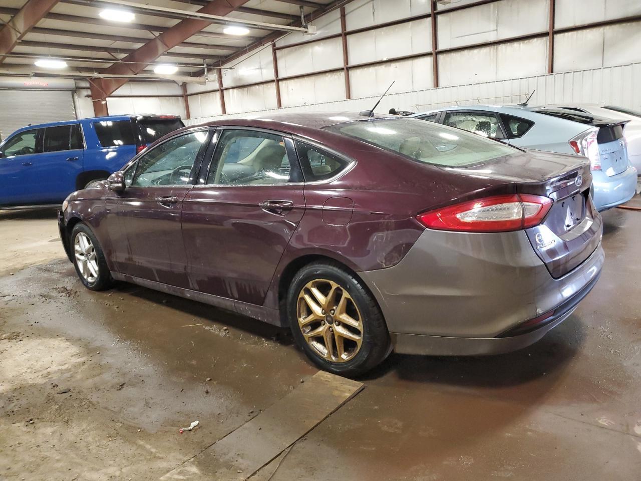 2013 FORD FUSION SE - Фото 2