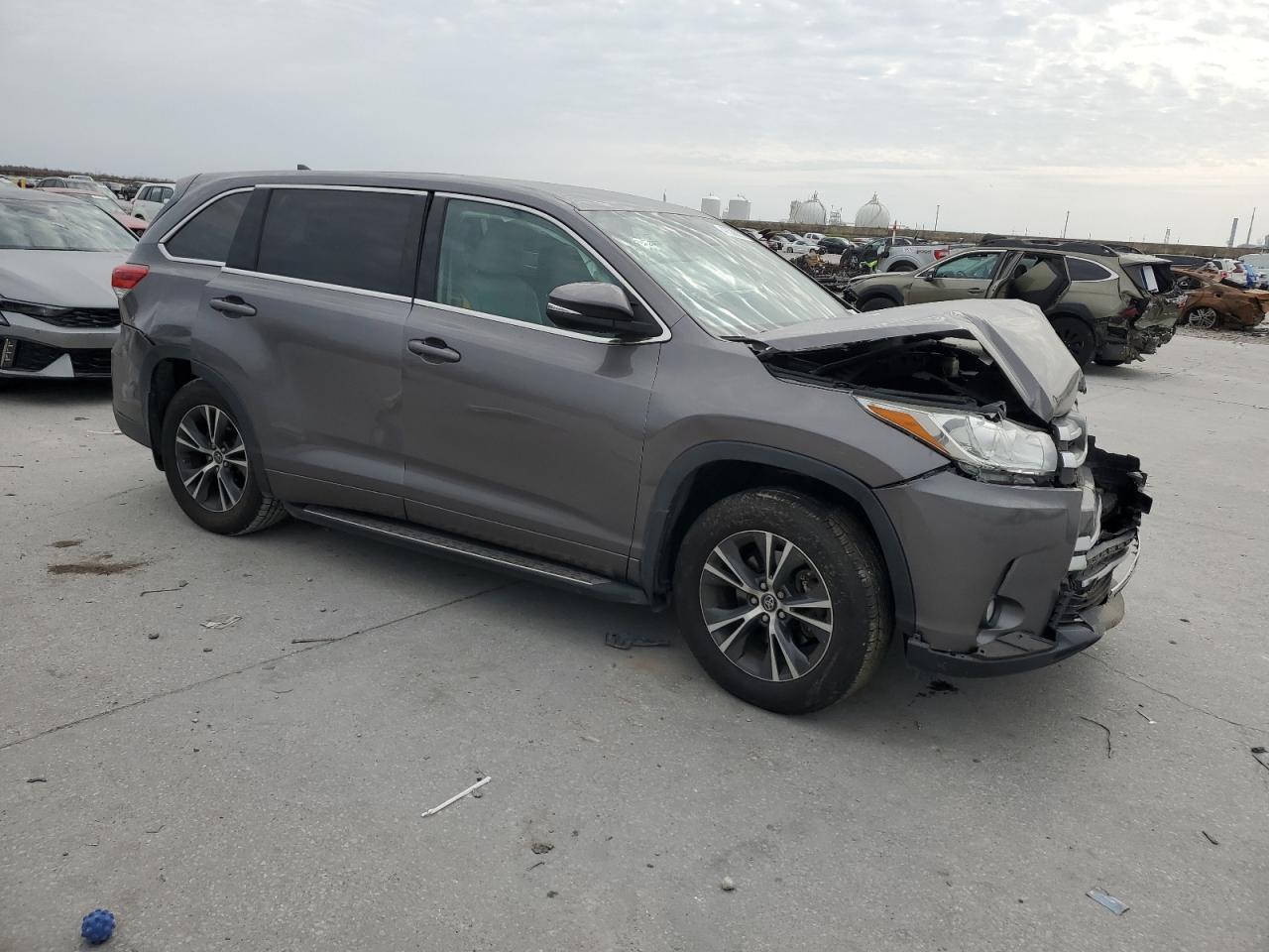2018 TOYOTA HIGHLANDER - Фото 4