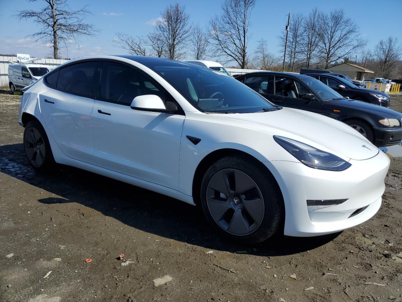 2023 TESLA MODEL 3 - Фото 4
