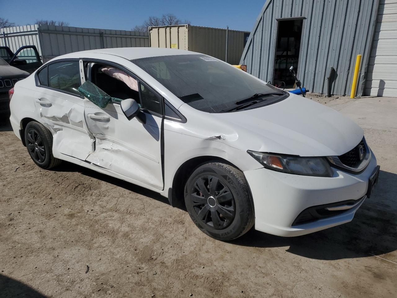 2015 HONDA CIVIC LX - Image 4