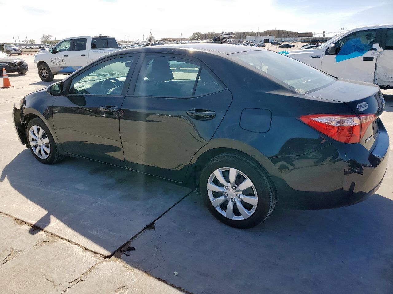 2018 TOYOTA COROLLA L - Image 2