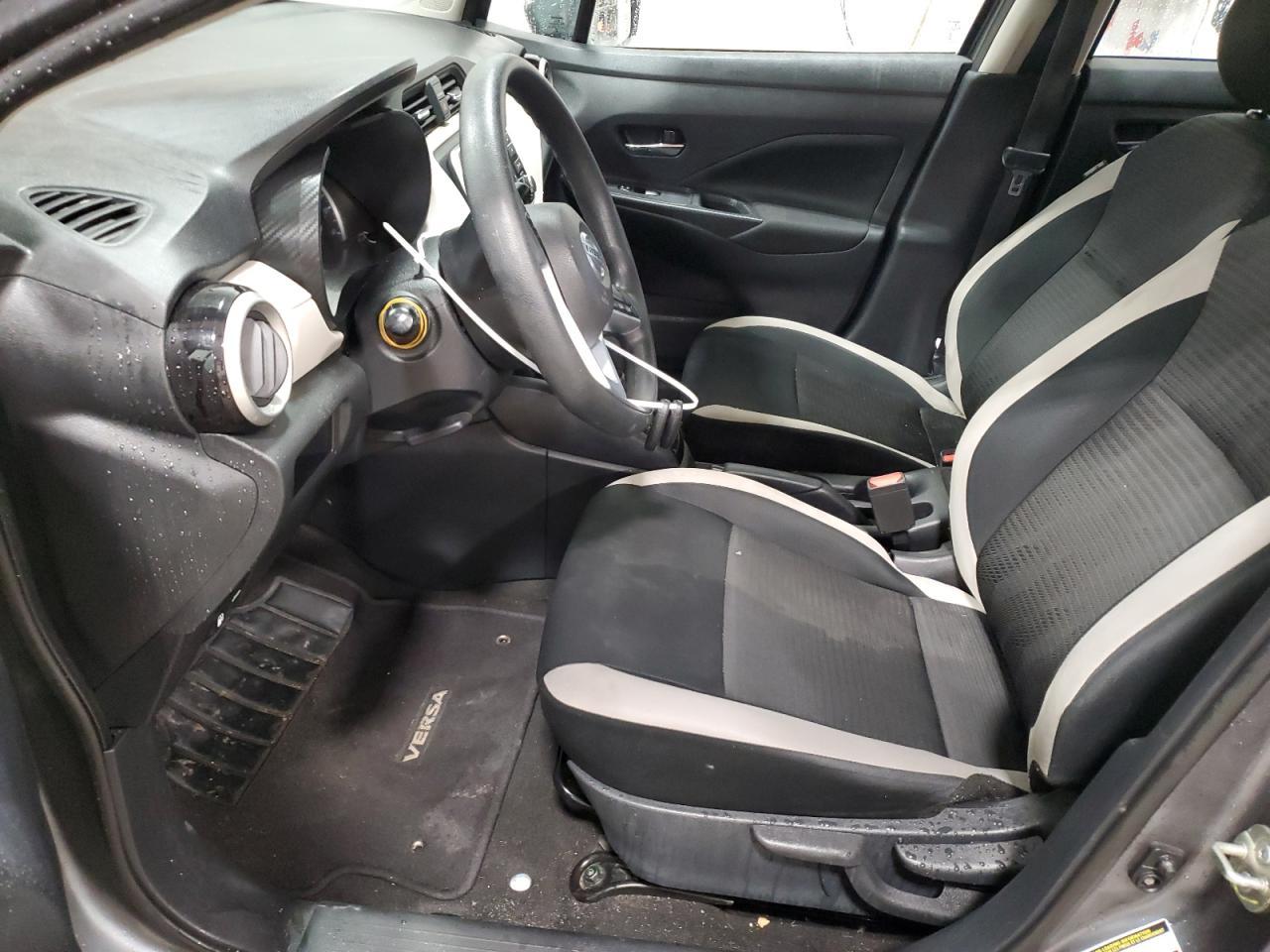 2021 NISSAN VERSA SV - Image 7
