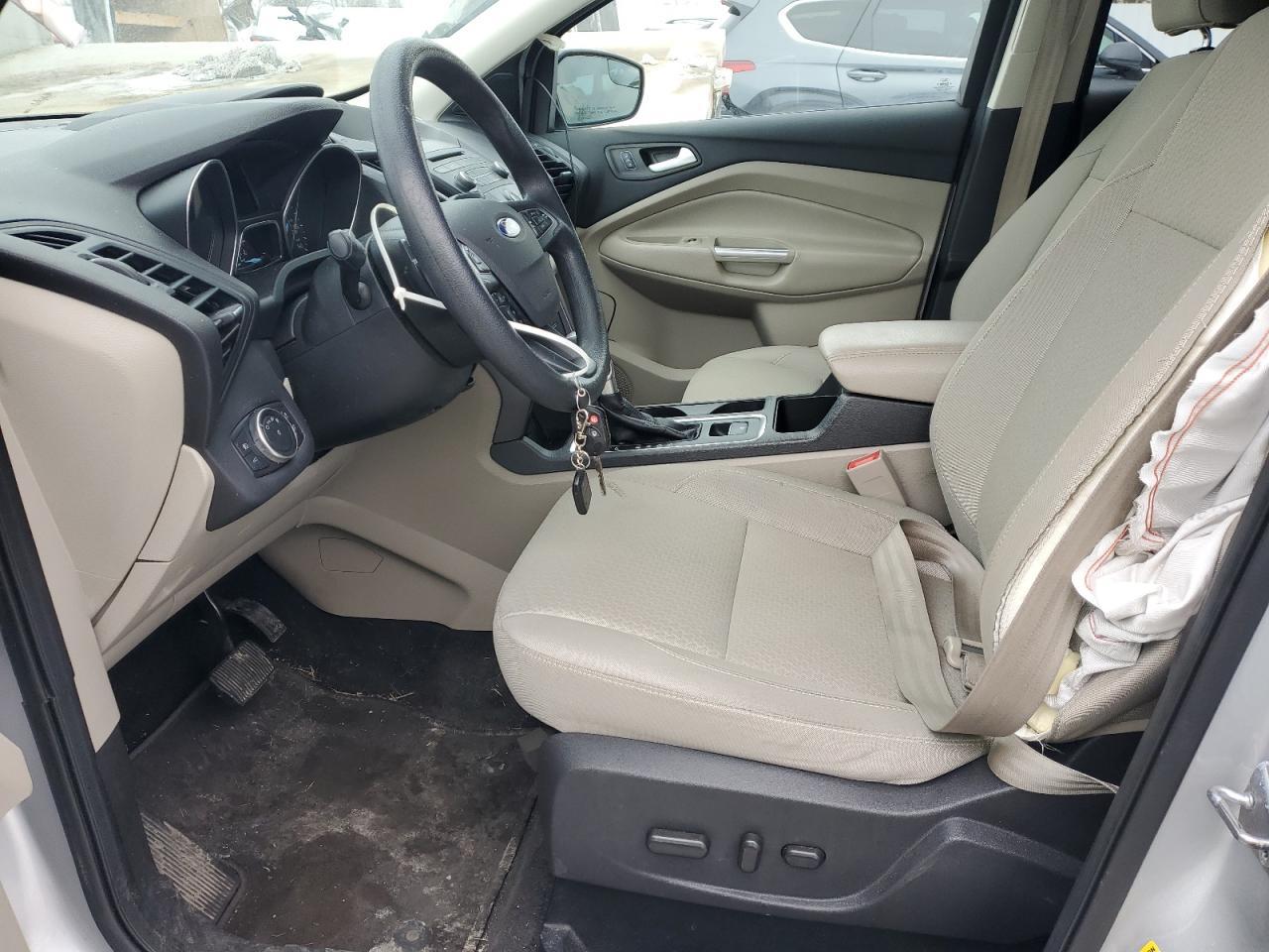 2017 FORD ESCAPE SE - Image 7