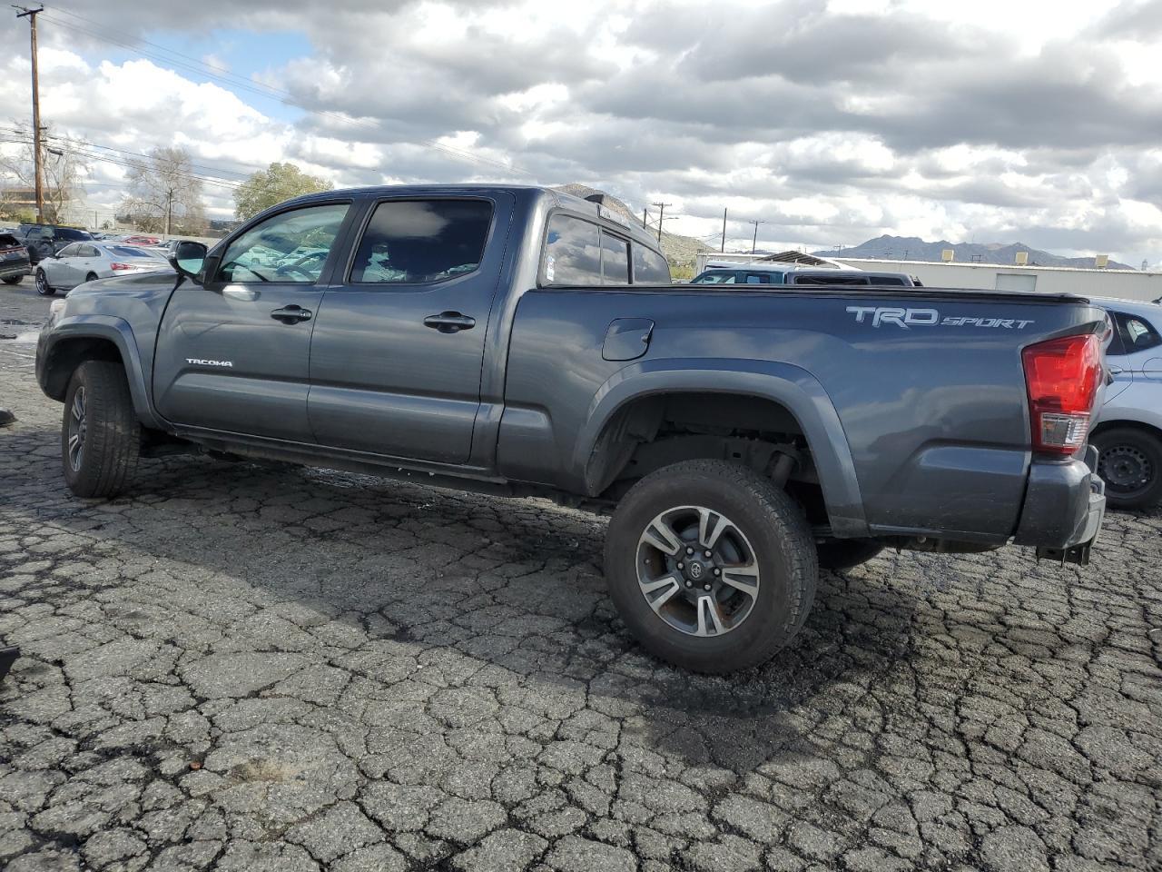 2016 TOYOTA TACOMA DOU - Фото 2