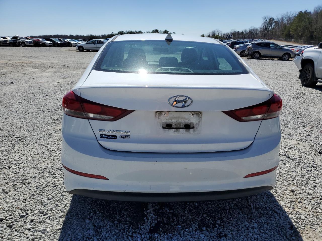 2017 HYUNDAI ELANTRA SE - Image 6