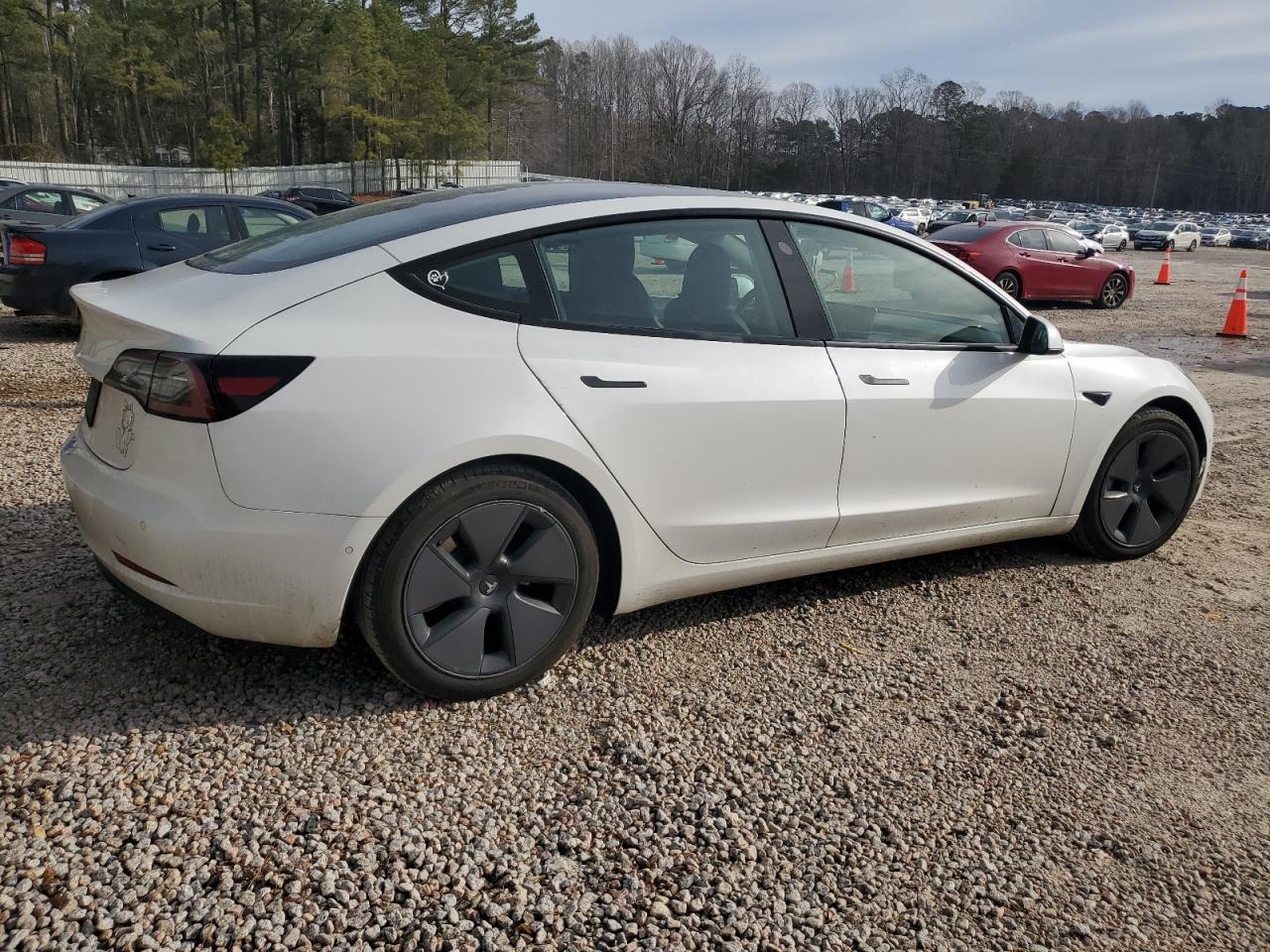 2021 TESLA MODEL 3 - Фото 3