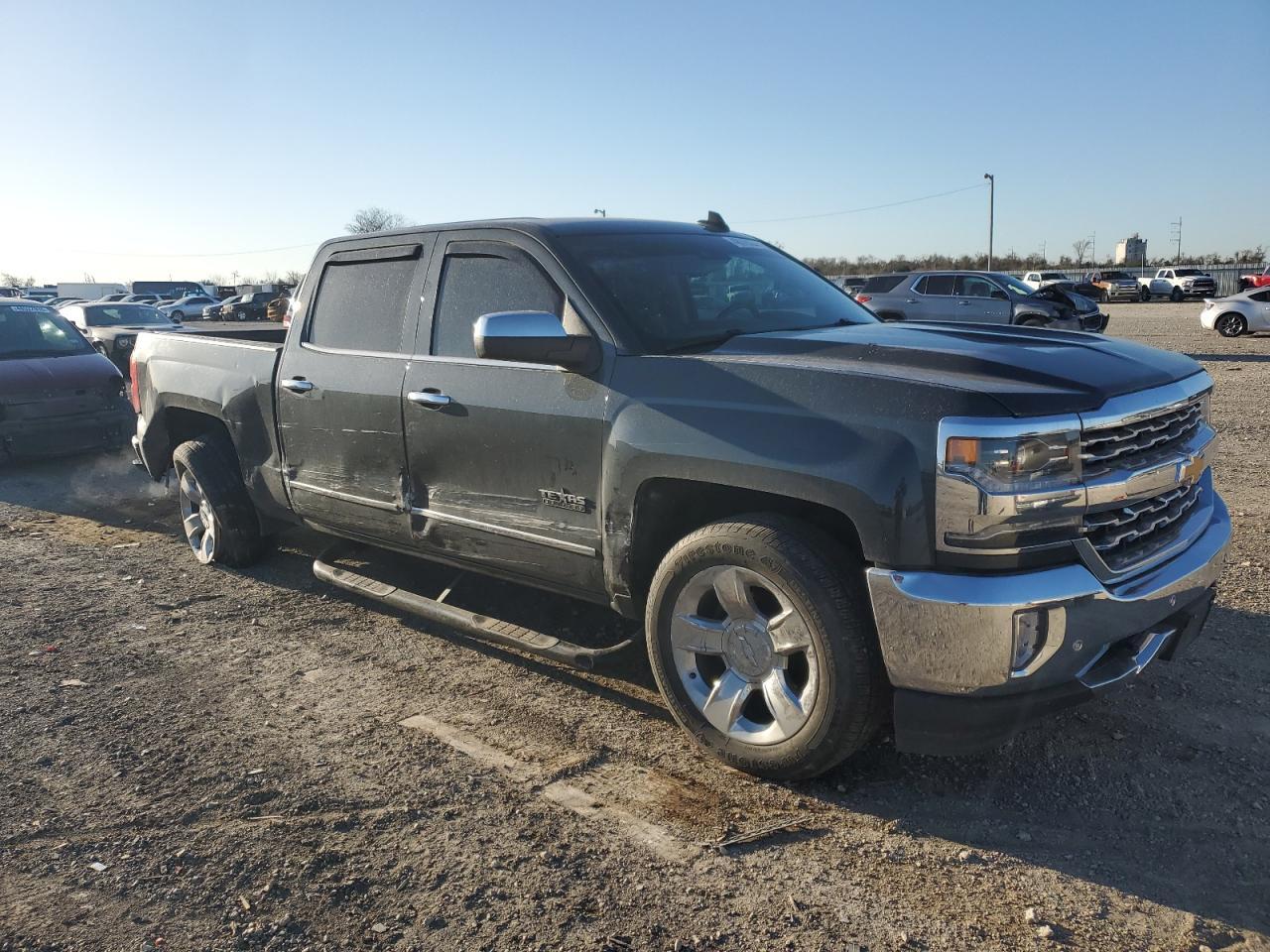 2018 CHEVROLET SILVERADO - Фото 4