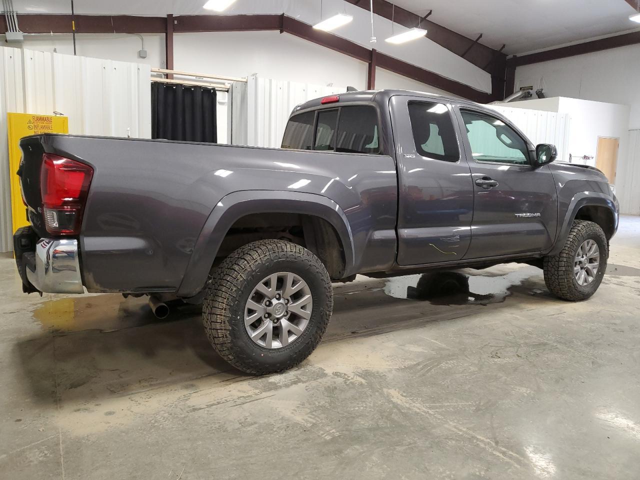 2018 TOYOTA TACOMA ACC - Image 3