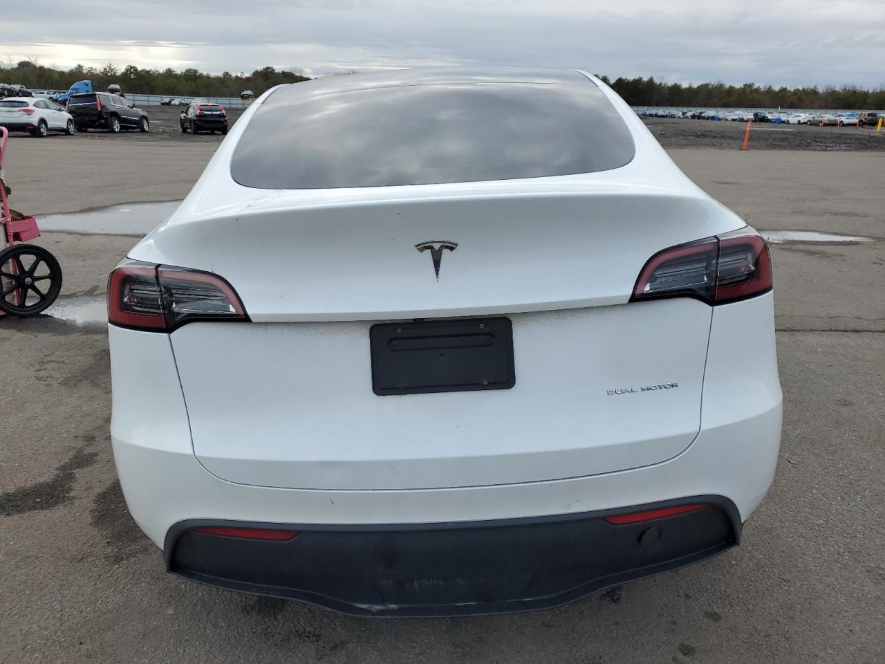 2023 TESLA MODEL Y - Фото 6