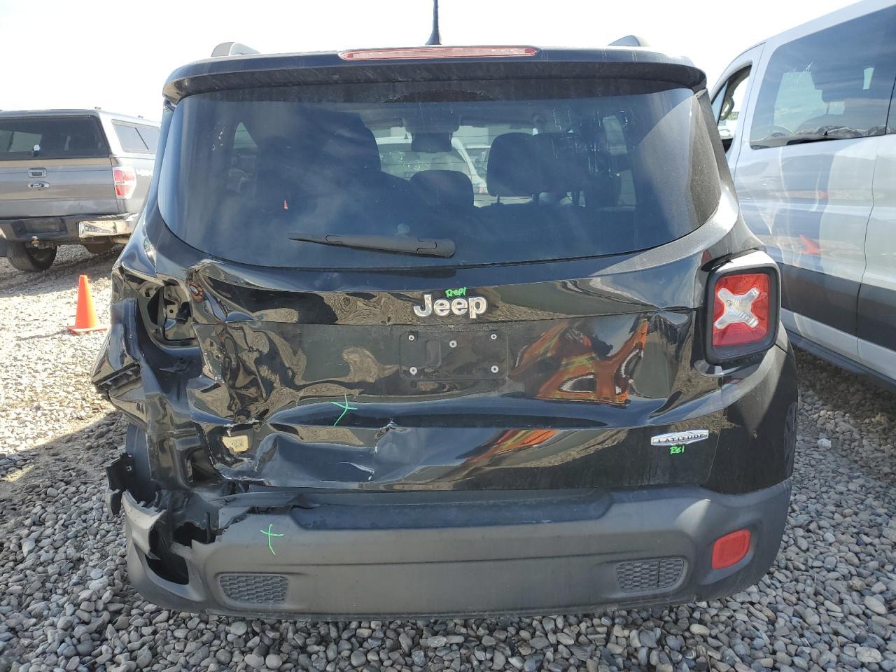 2016 JEEP RENEGADE L - Image 6