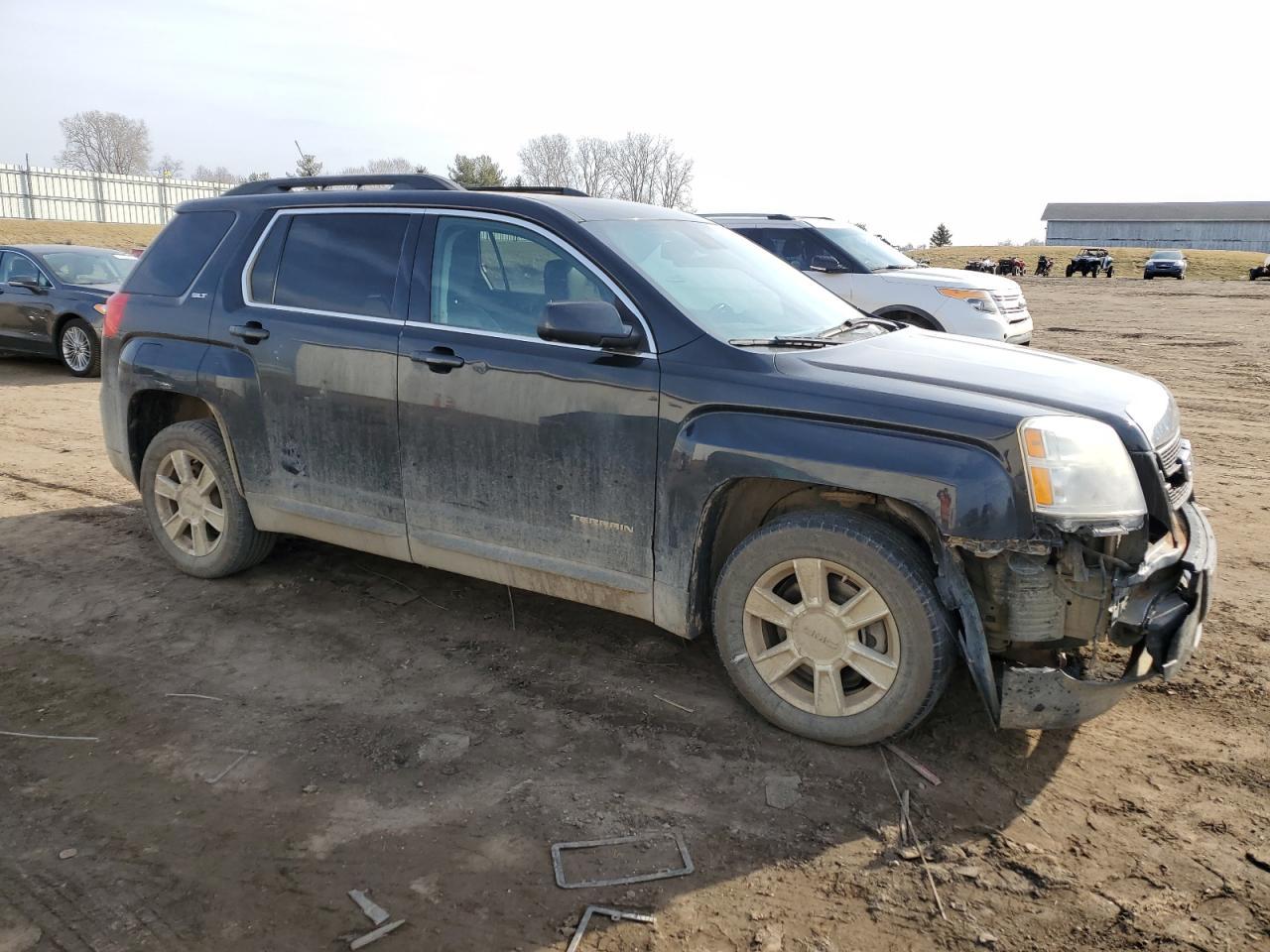 2012 GMC TERRAIN SL - Image 4