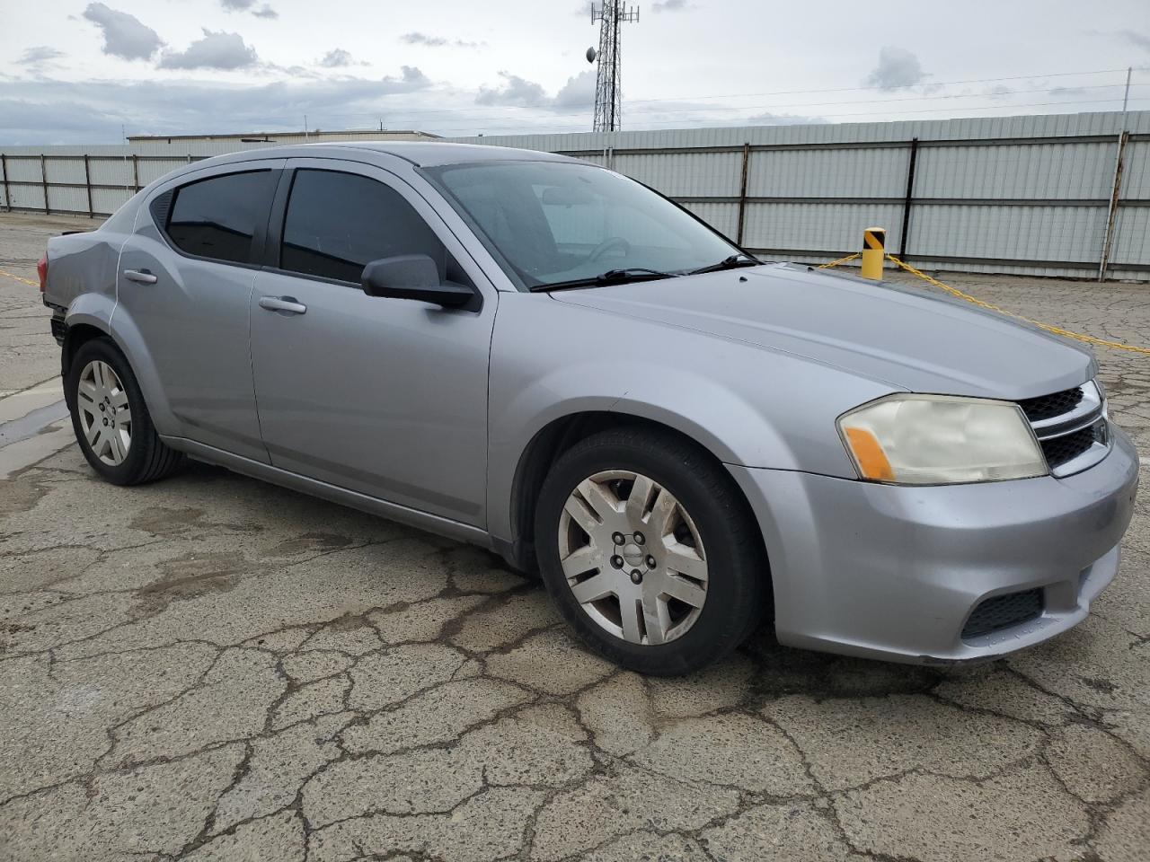 2014 DODGE AVENGER SE - Фото 4
