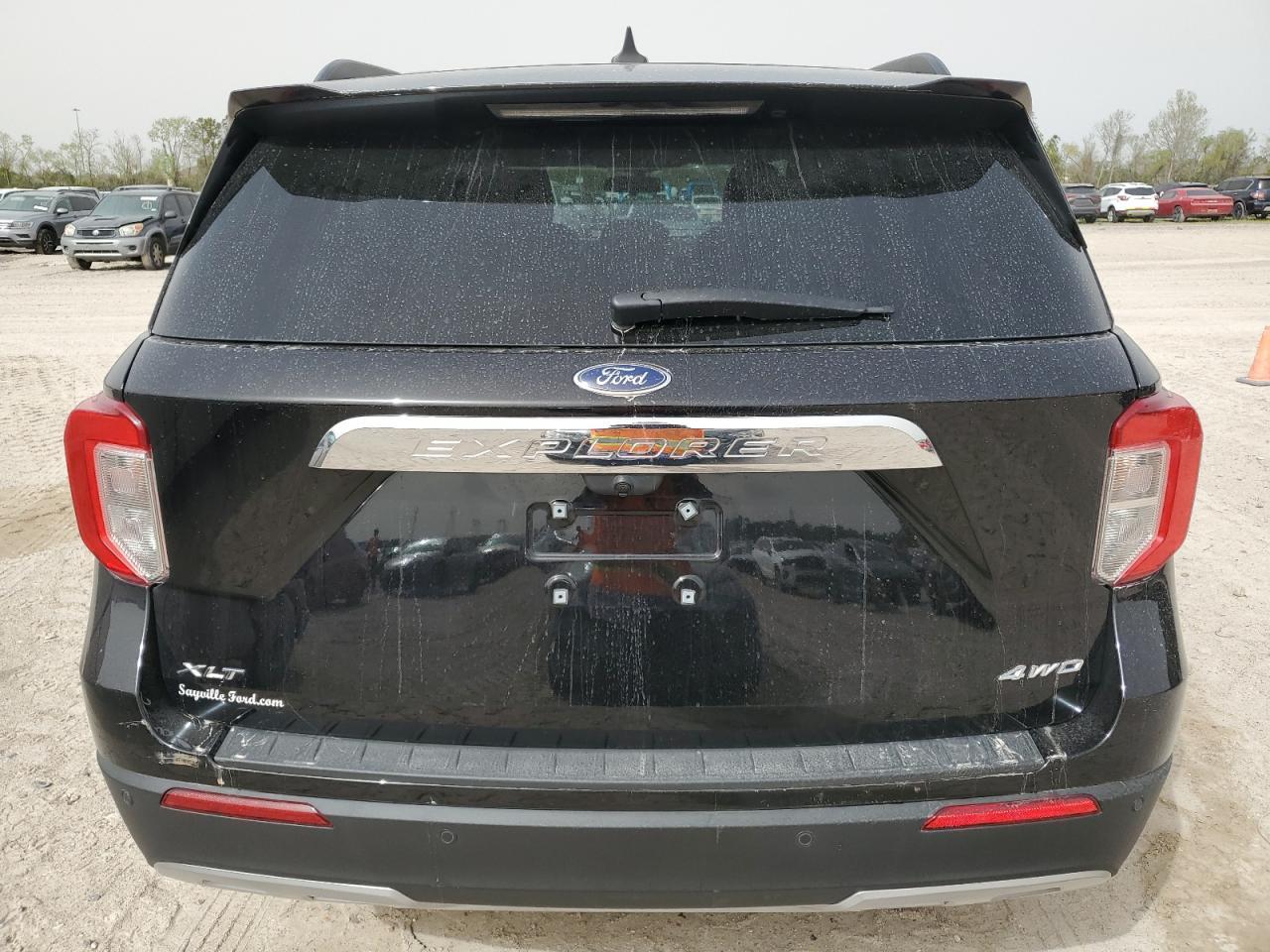 2022 FORD EXPLORER X - Фото 6