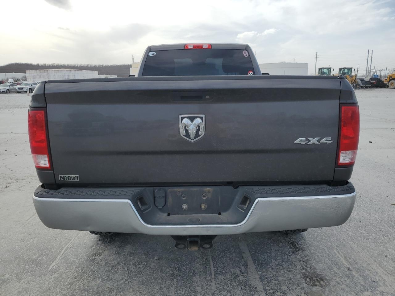 2017 RAM 1500 ST - Фото 6