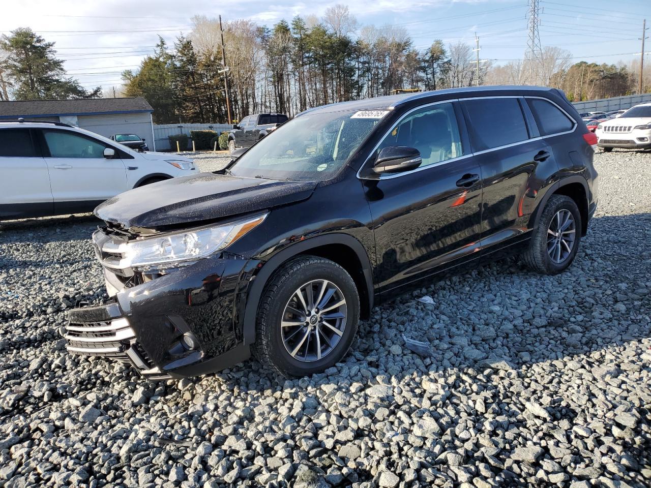 2018 TOYOTA HIGHLANDER