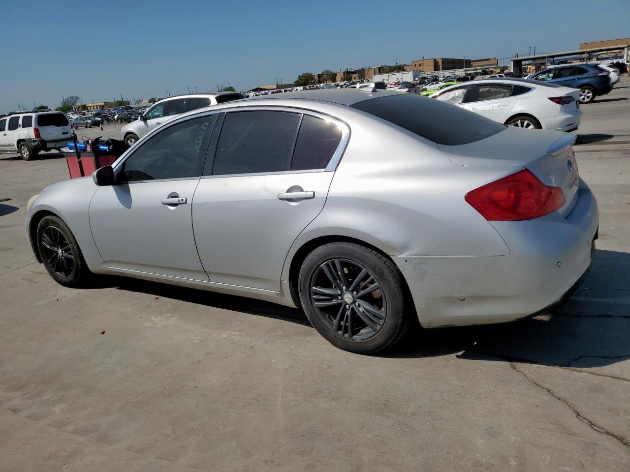 2012 INFINITI G37 BASE - Image 2