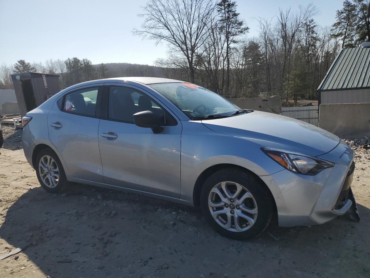 2017 TOYOTA YARIS IA - Image 4