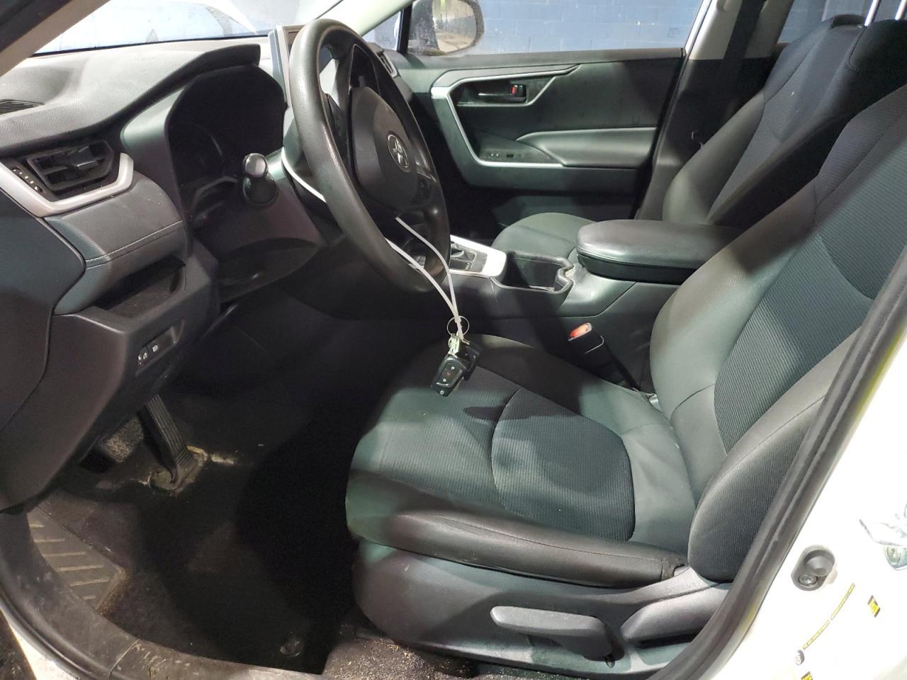 2023 TOYOTA RAV4 LE - Image 7