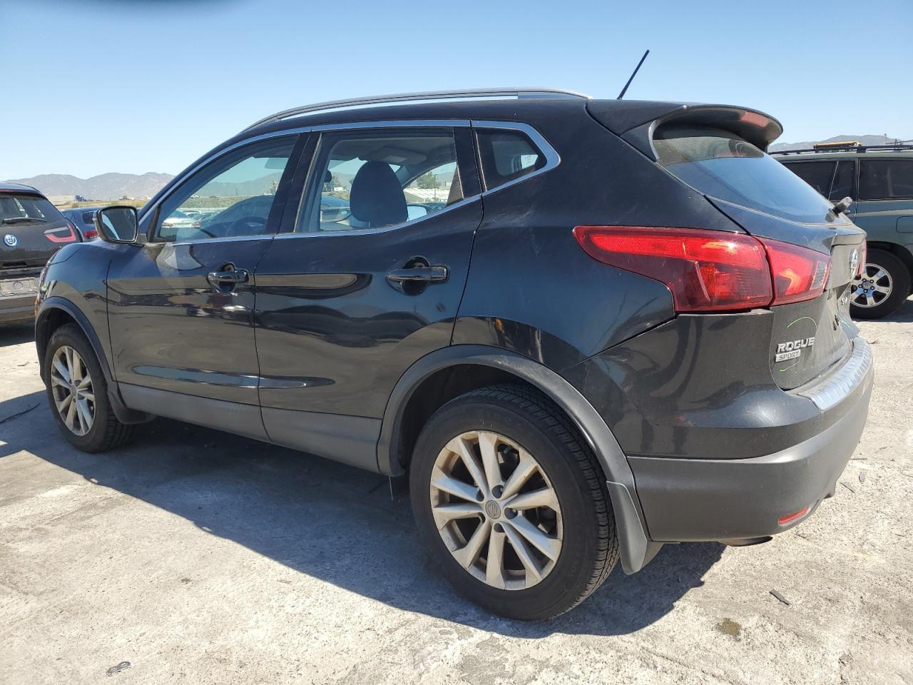2018 NISSAN ROGUE SPOR - Фото 2