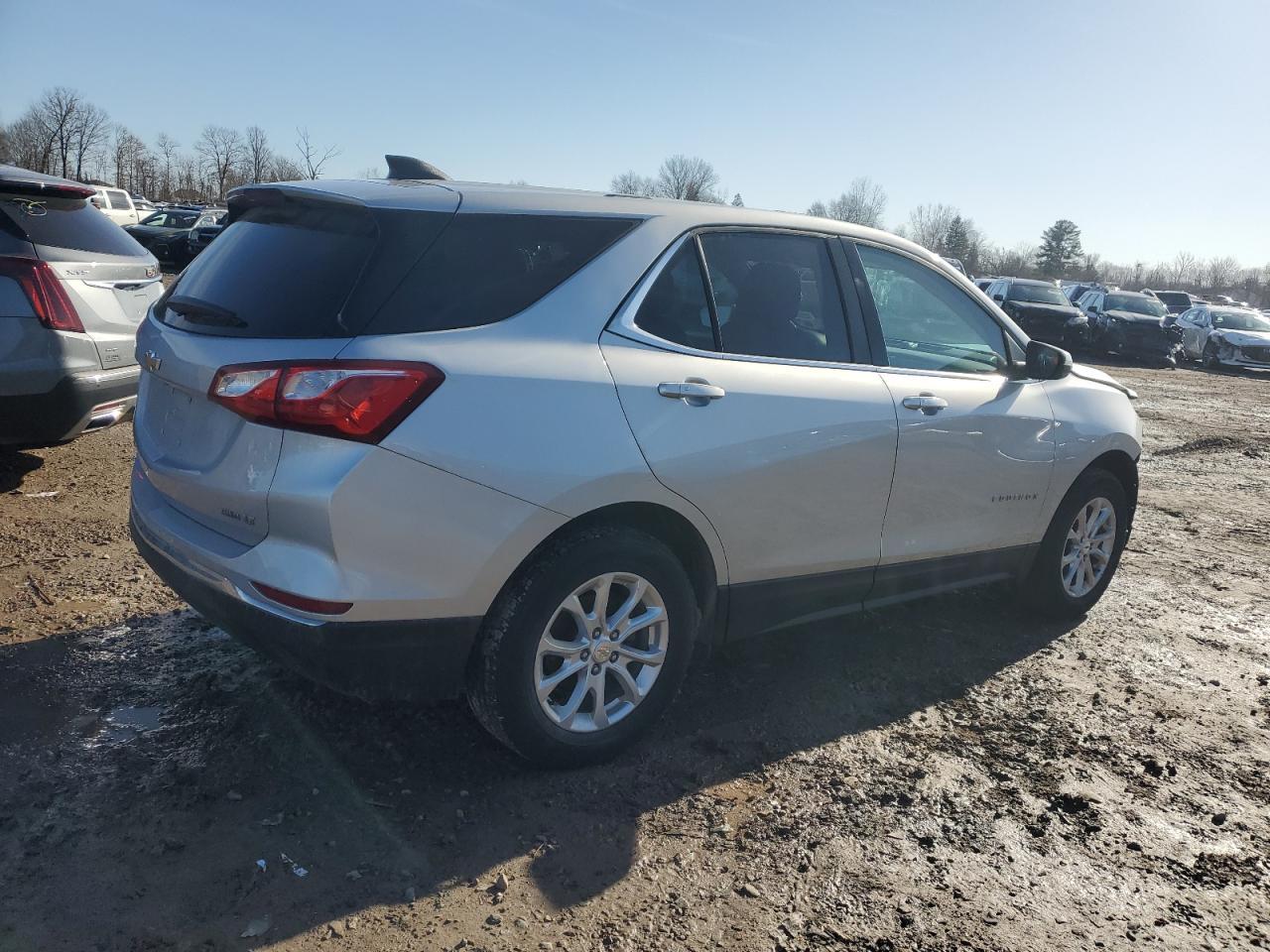 2019 CHEVROLET EQUINOX LT - Image 3