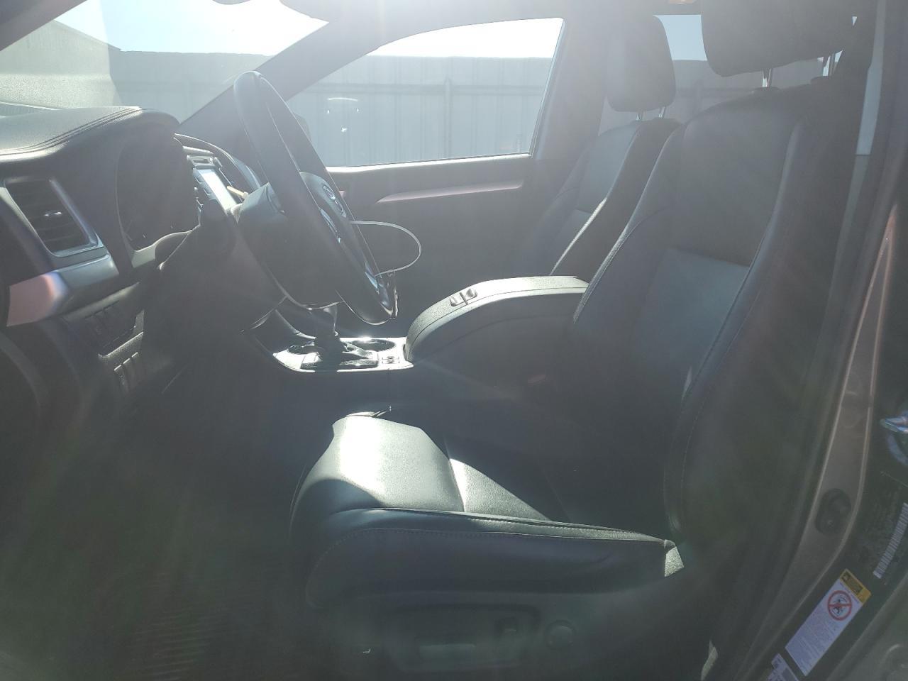 2018 TOYOTA HIGHLANDER - Image 7