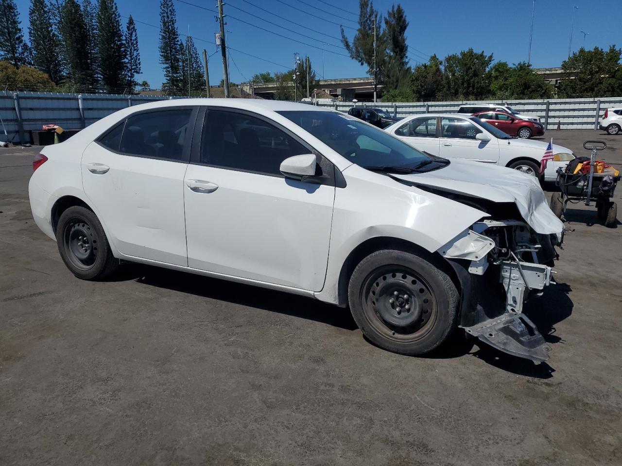 2019 TOYOTA COROLLA L - Фото 4
