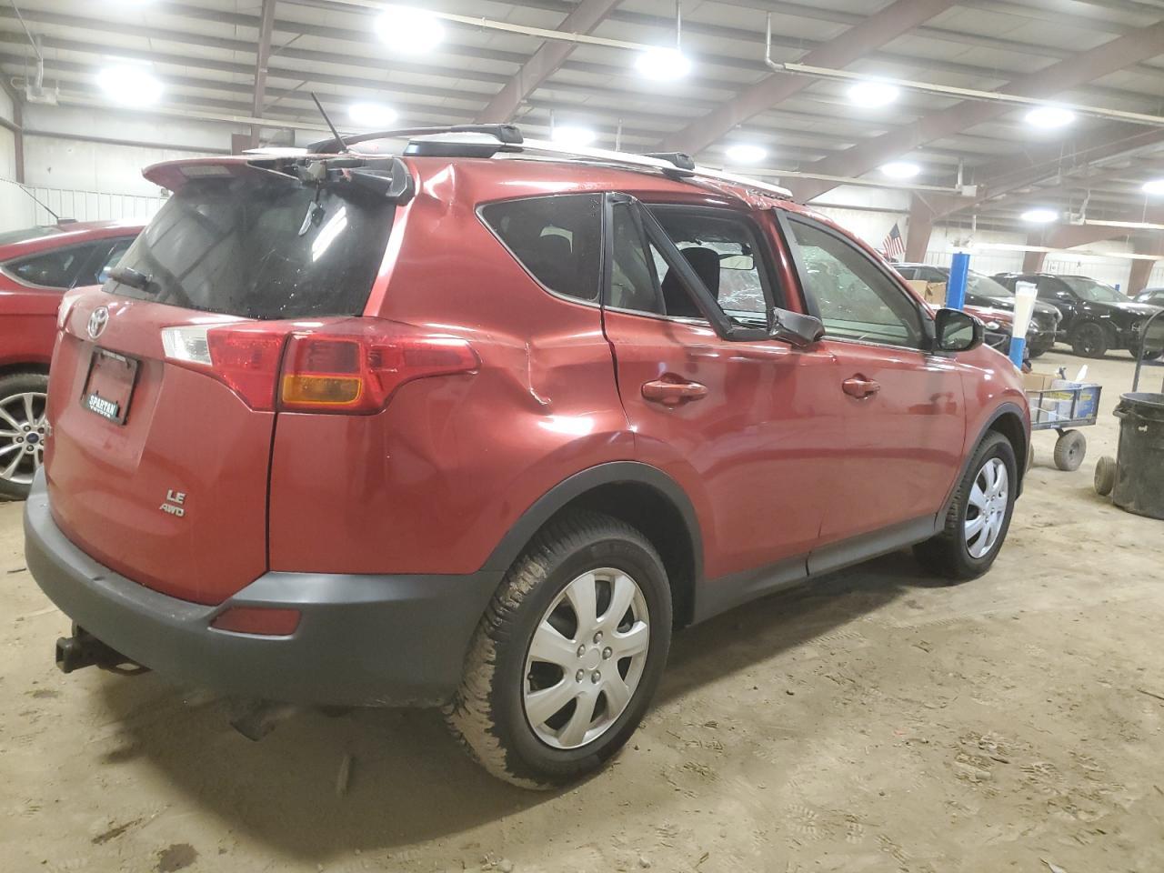 2014 TOYOTA RAV4 LE - Фото 3