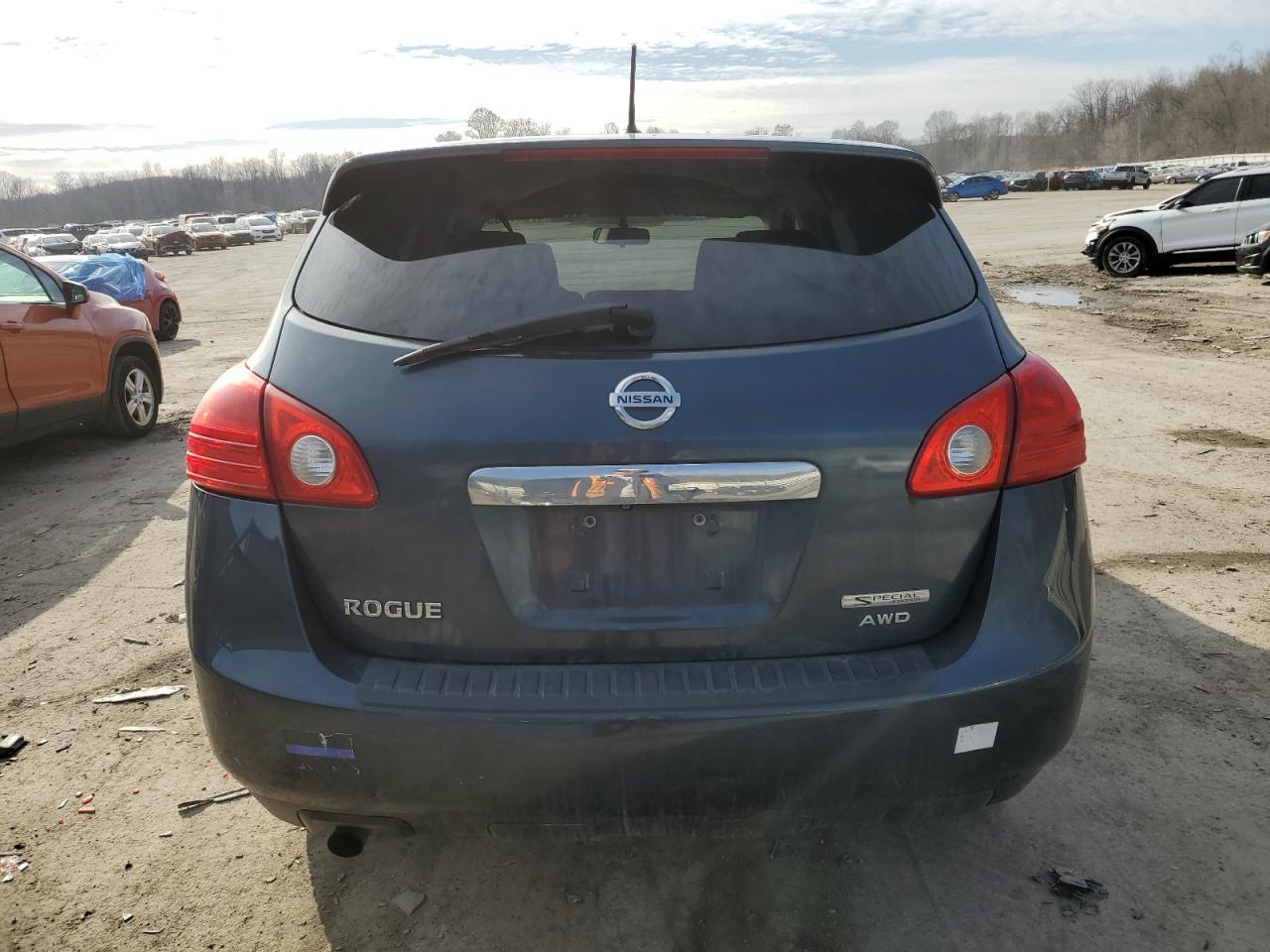 2013 NISSAN ROGUE - Image 6