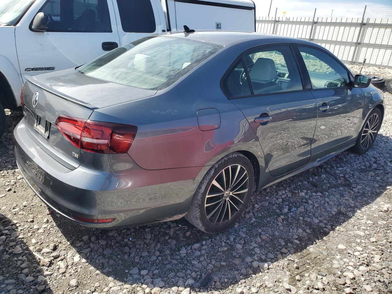 2016 VOLKSWAGEN JETTA SPOR - Image 3