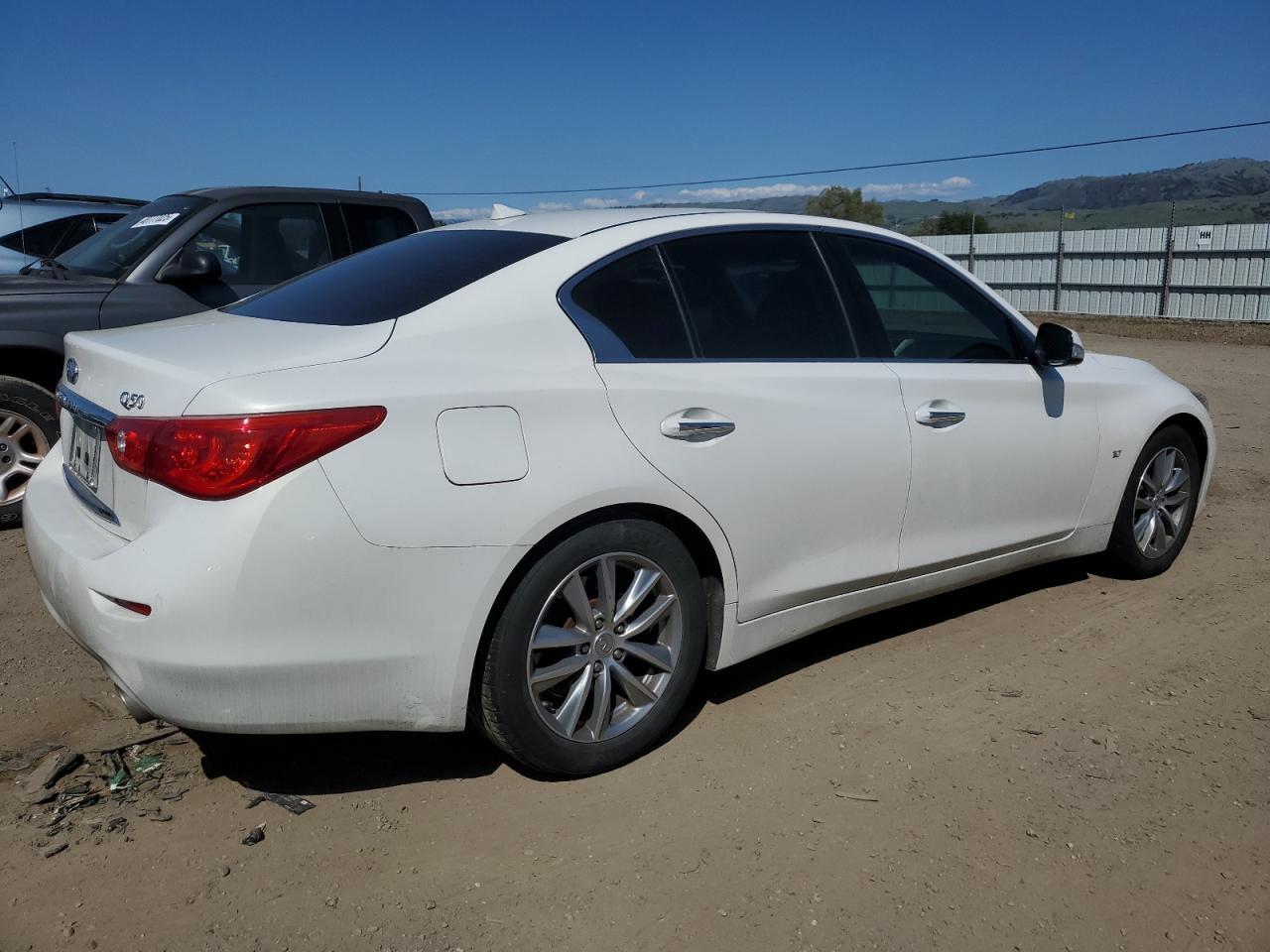 2014 INFINITI Q50 BASE - Image 3