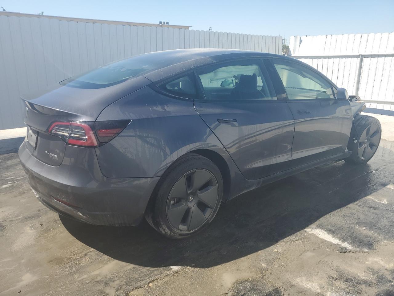 2022 TESLA MODEL 3 - Image 3