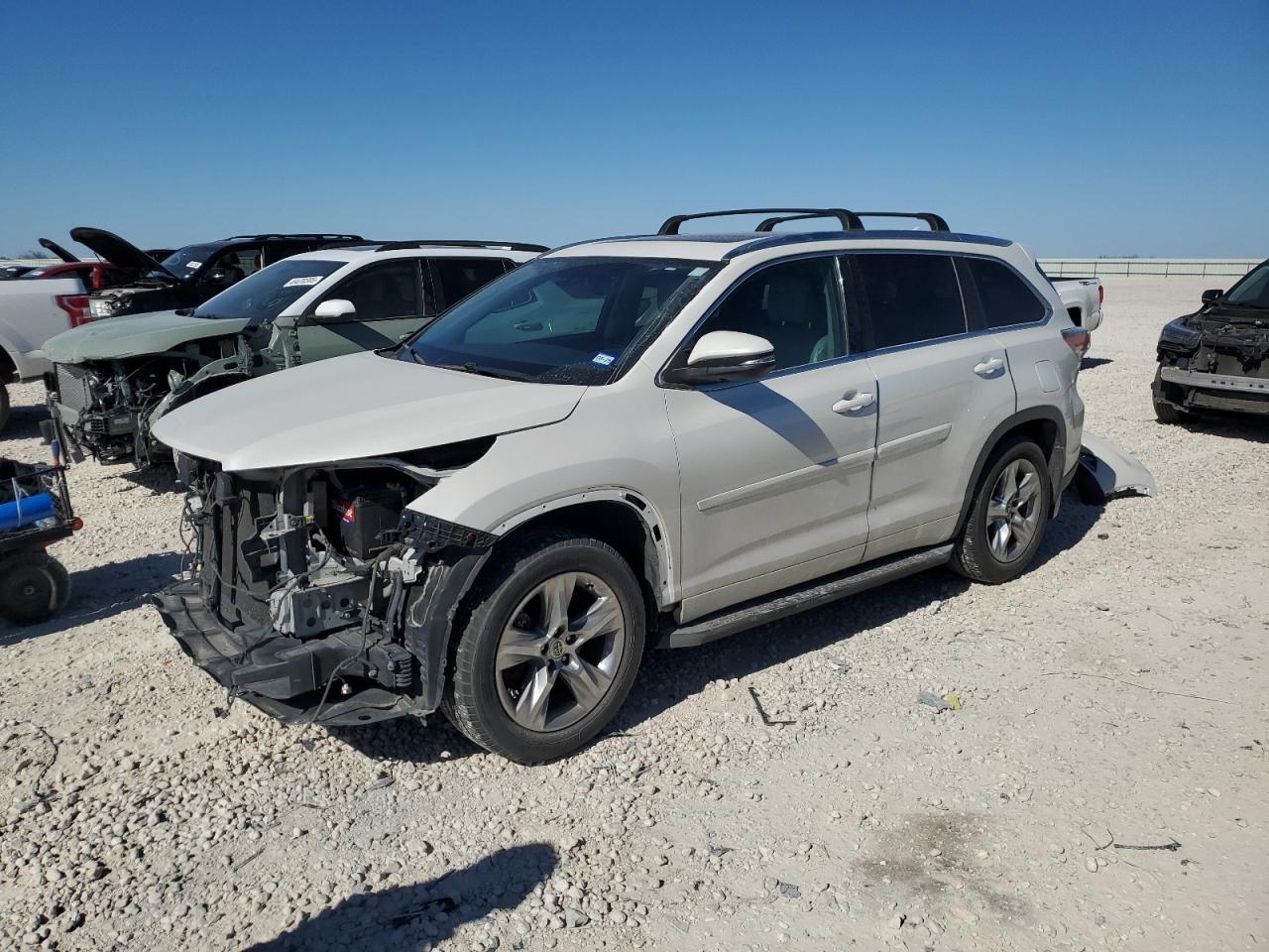 2015 TOYOTA HIGHLANDER