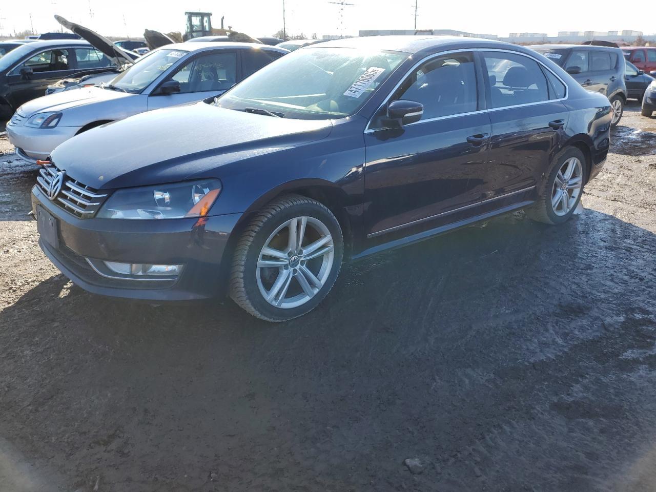 2013 VOLKSWAGEN PASSAT SEL