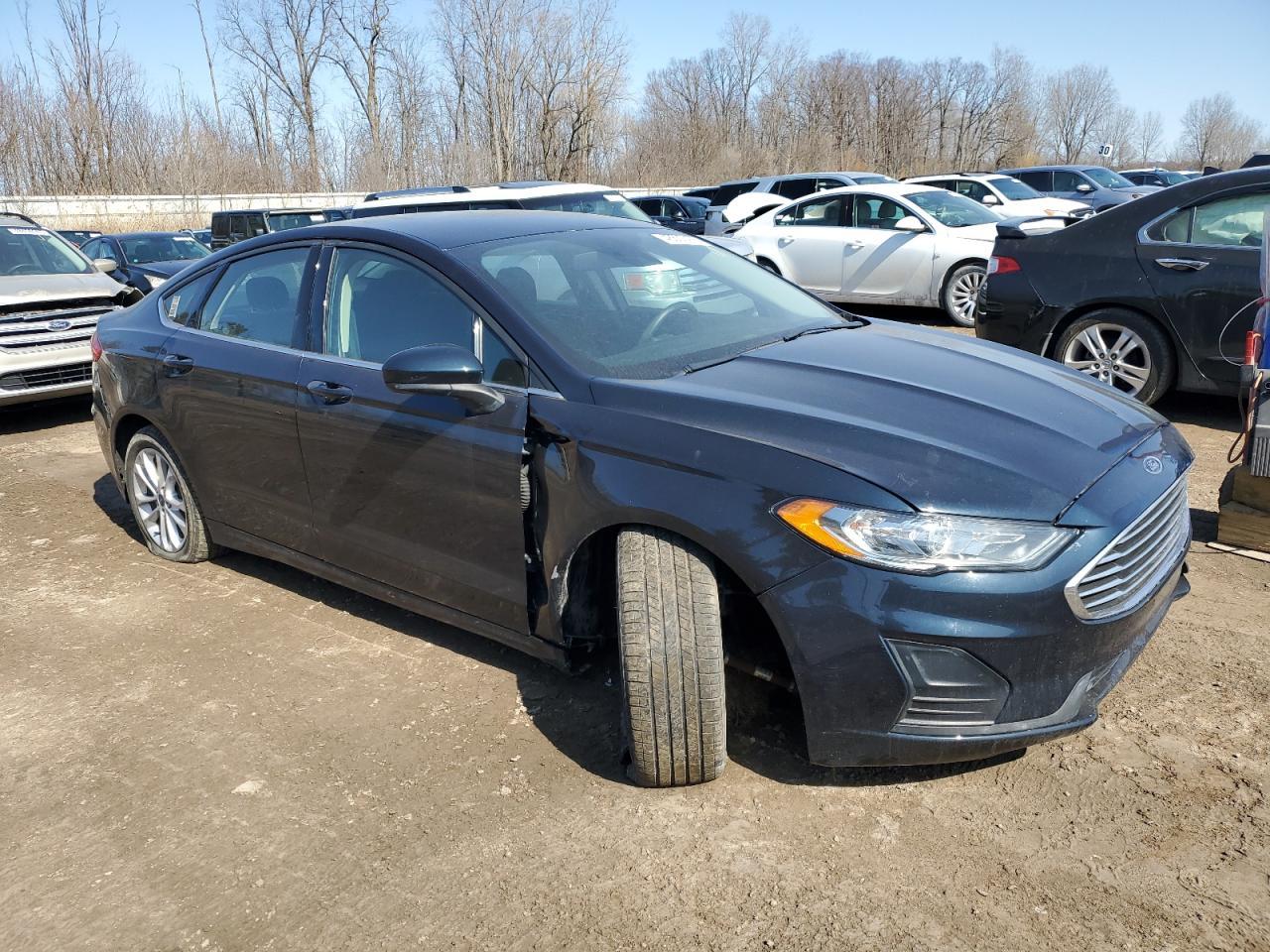 2020 FORD FUSION SE - Image 4