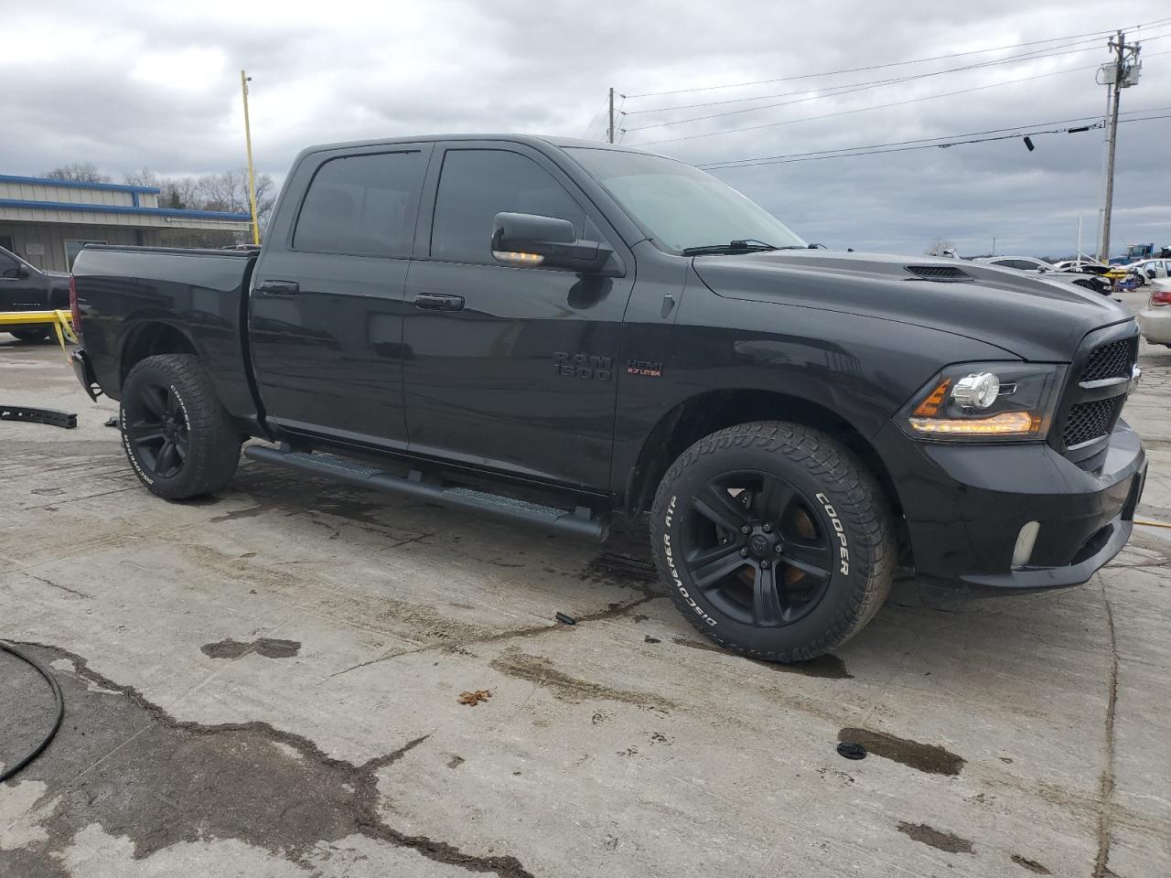 2017 RAM 1500 SPORT - Image 4